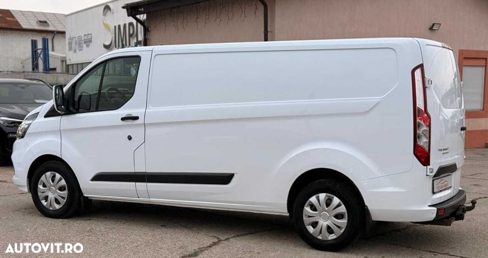 Ford TRANSIT CUSTOM - 5