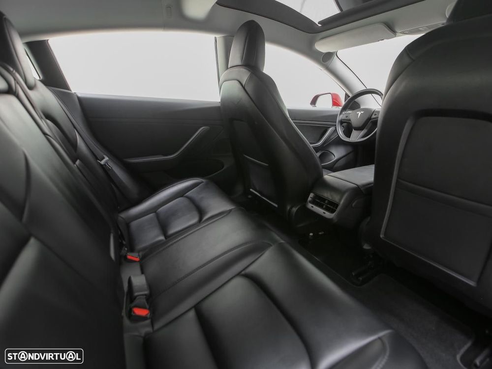 Tesla Model 3 Performance Dual Motor AWD - 11
