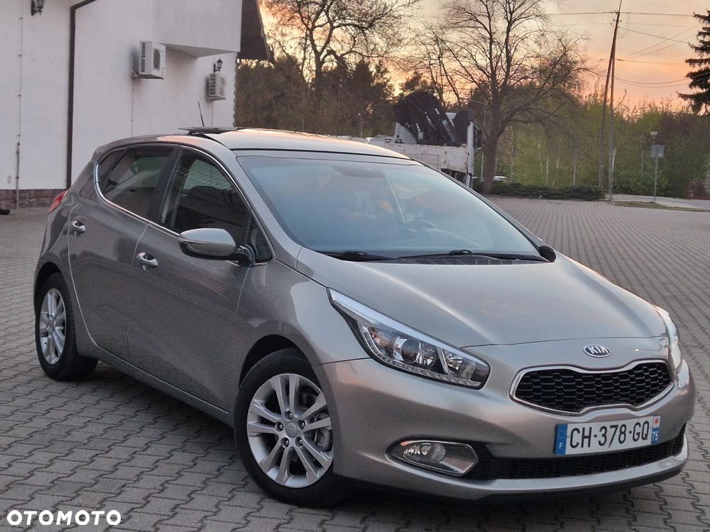 Kia Ceed 1.6 GDI Business Line - 19