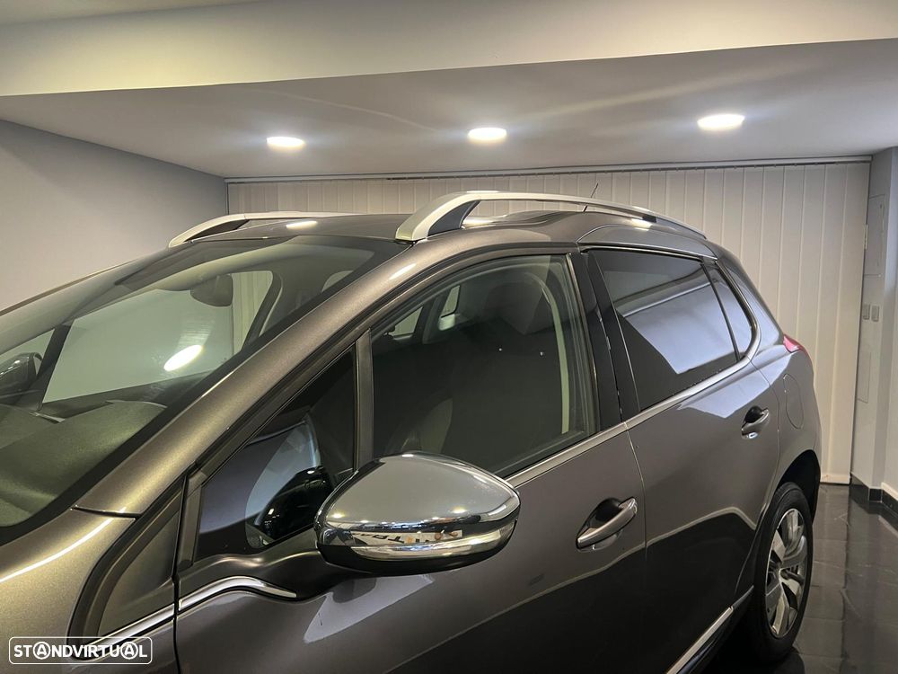 Peugeot 2008 1.2 VTi Allure - 22