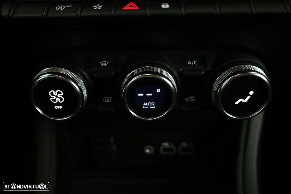 Renault Captur 1.0 TCe Techno - 13