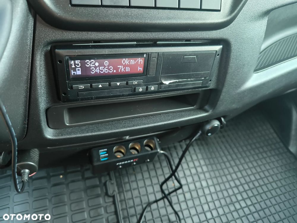 Iveco 70c18 - 9