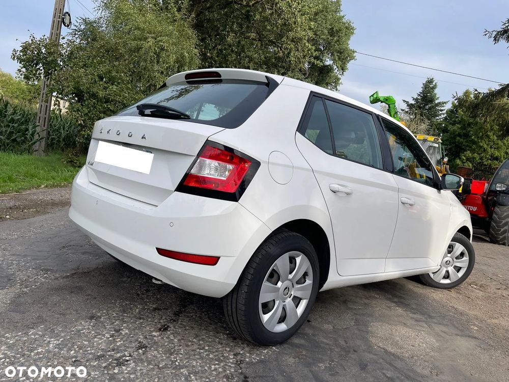 Skoda Fabia 1.0 MPI Cool Edition - 1