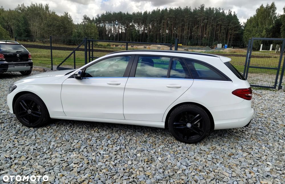 Mercedes-Benz Klasa C 200 d 9G-TRONIC - 11