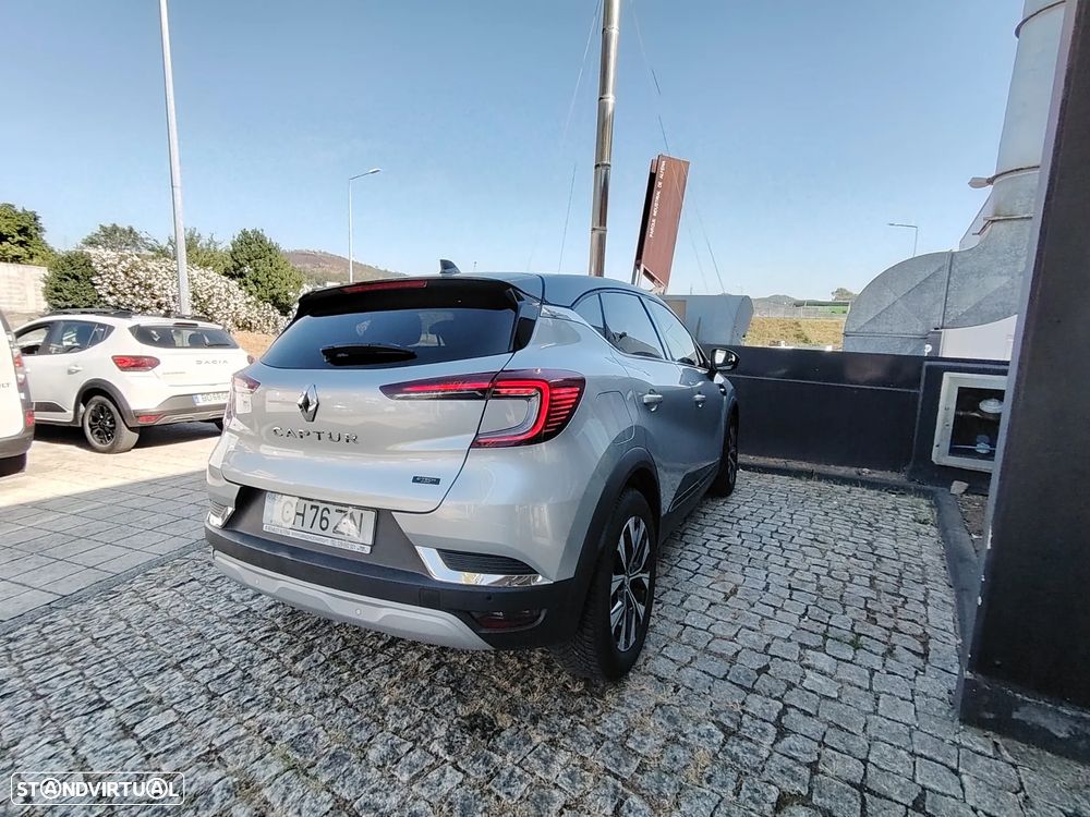 Renault Captur 1.6 E-Tech Full Hybrid Techno - 30