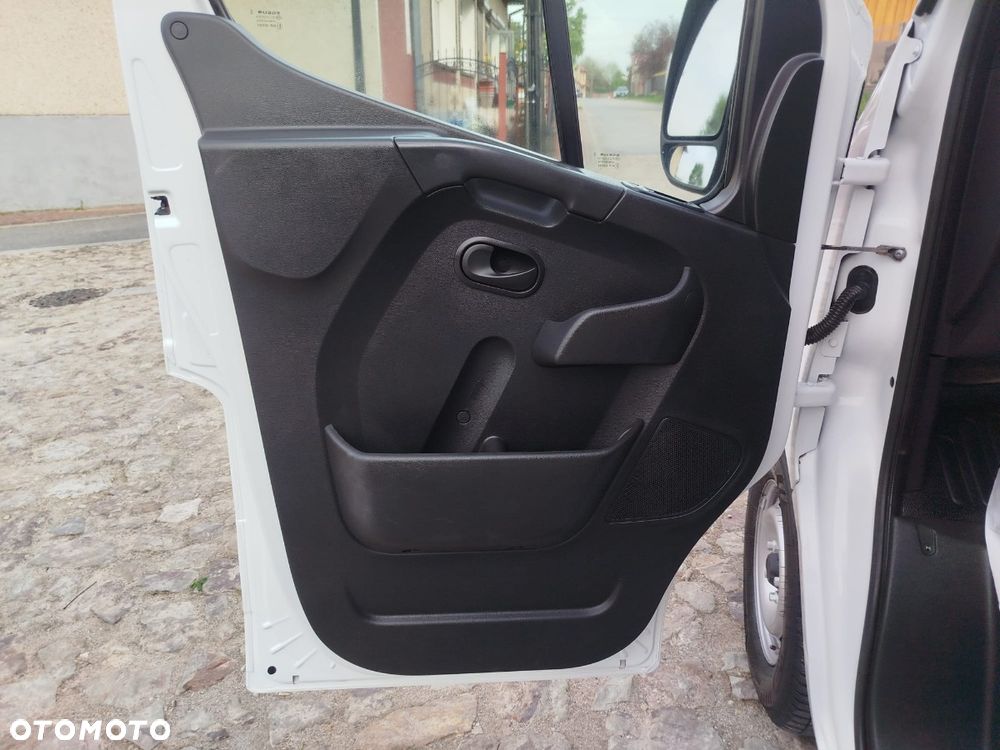 Renault Master - 11