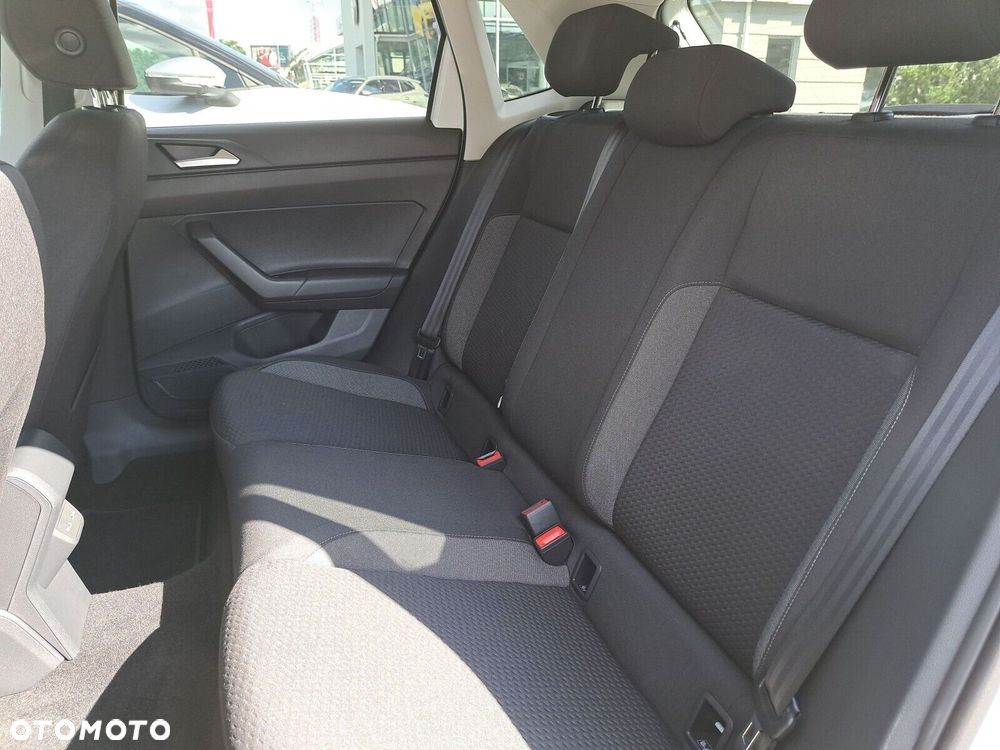 Volkswagen Polo - 17