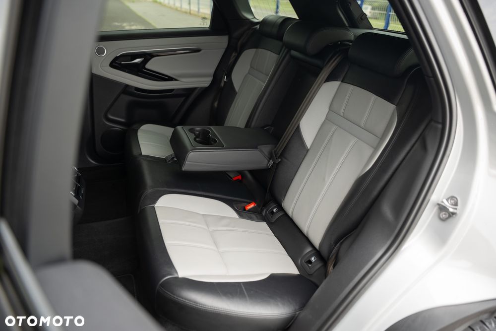 Land Rover Range Rover Evoque D150 R-Dynamic - 35