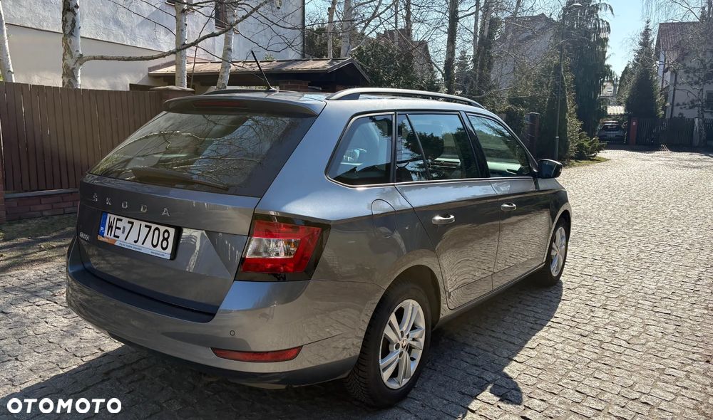 Skoda Fabia 1.0 TSI Ambition - 6