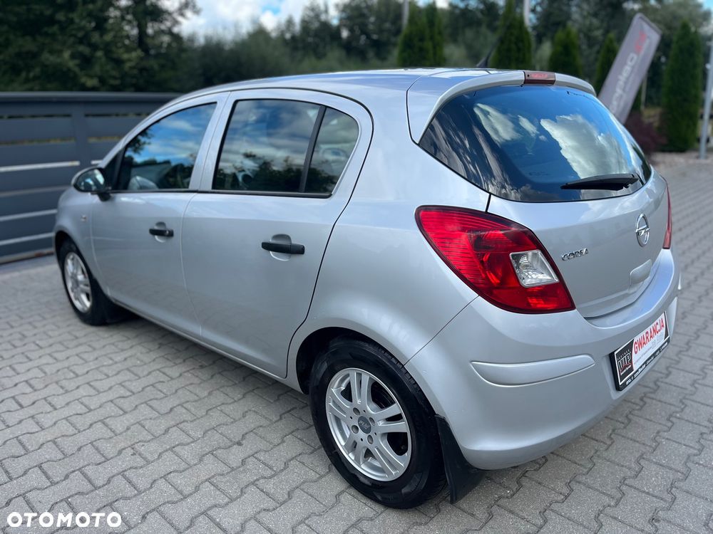 Opel Corsa 1.2 16V Enjoy - 12
