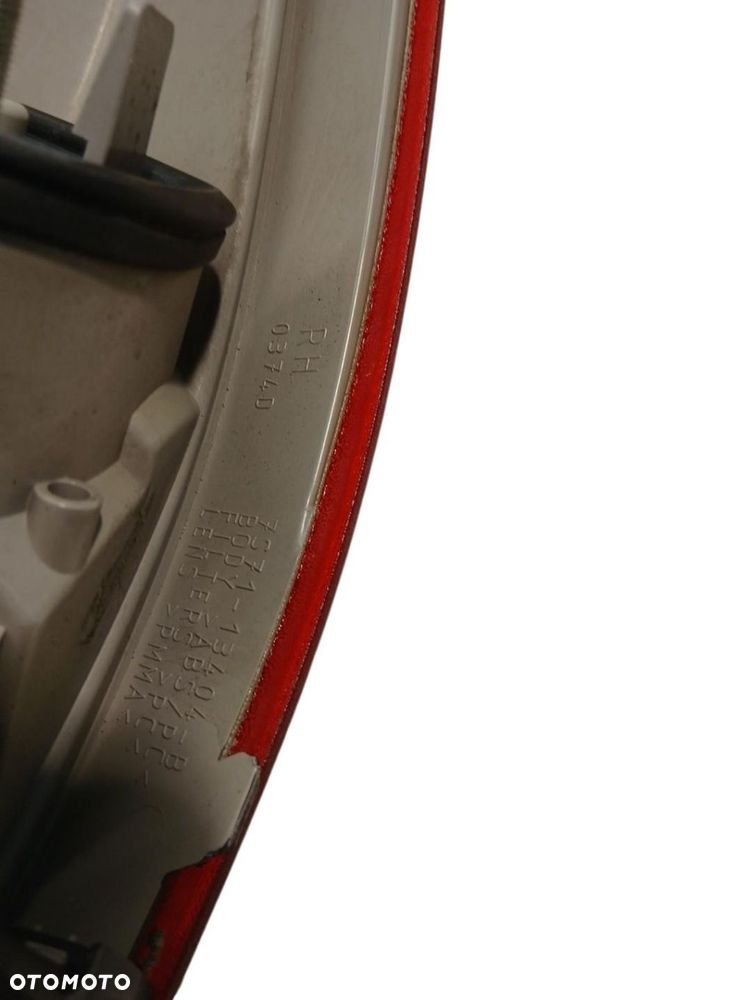 LAMPA PRAWA TYLNA TYŁ FORD MONDEO MK4 KOMBI 7S71-13404-B MONDEO MK4 KOMBI - 3