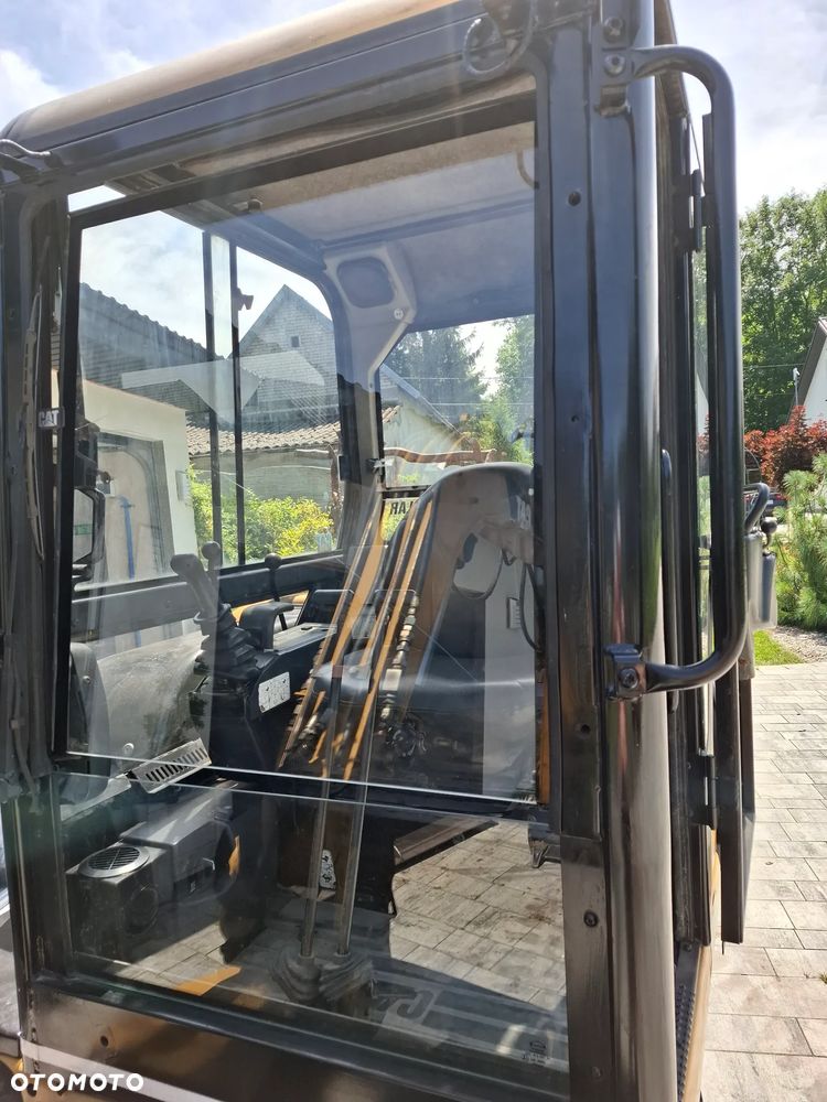 Caterpillar 302.5 - 6