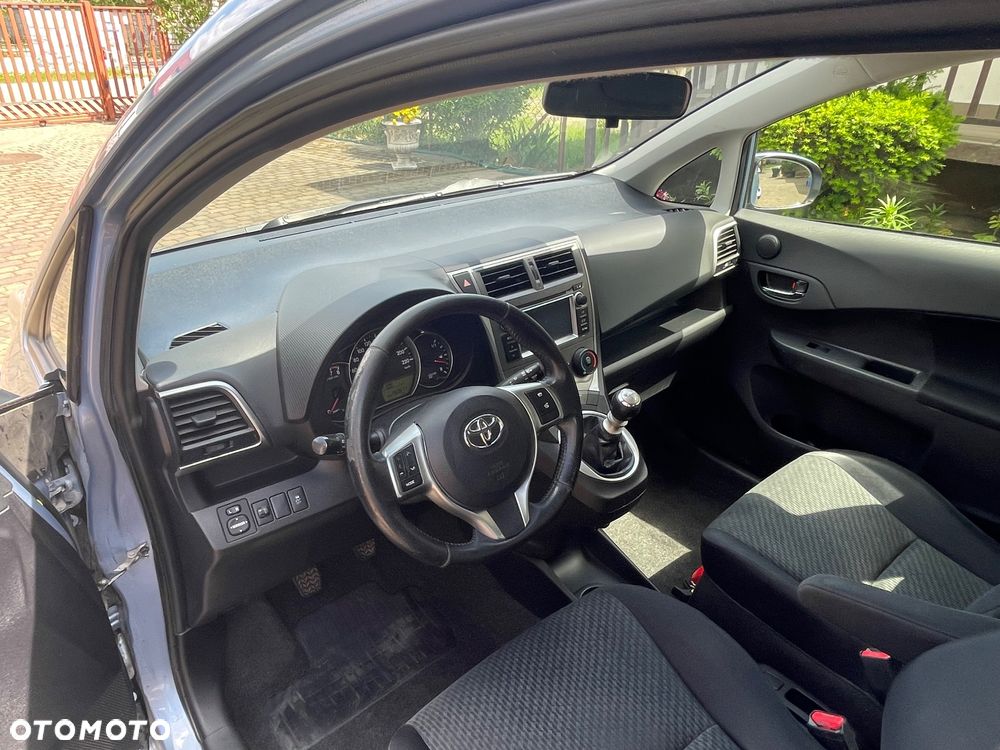 Toyota Verso S 1.33 VVT-i Comfort - 23