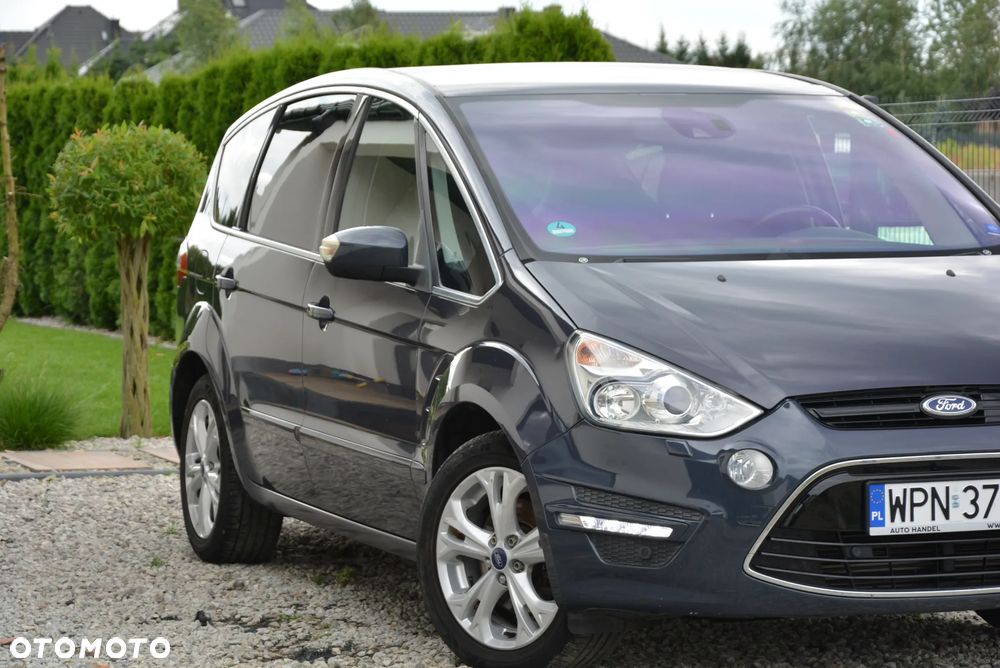 Ford S-Max - 22