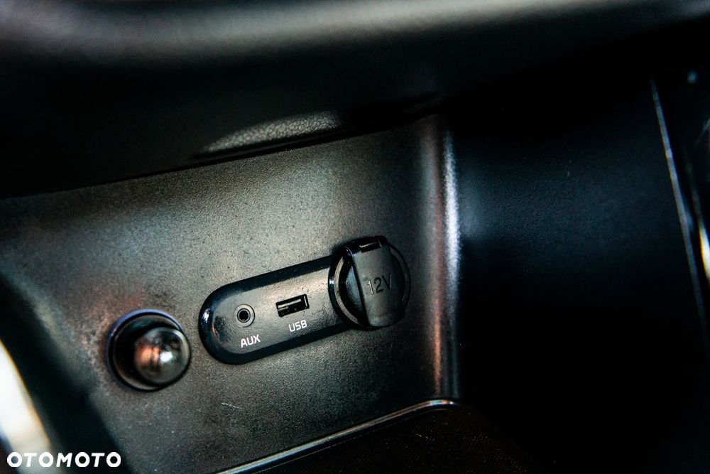 Kia Ceed 1.6 GDI DCT Platinum Edition - 26