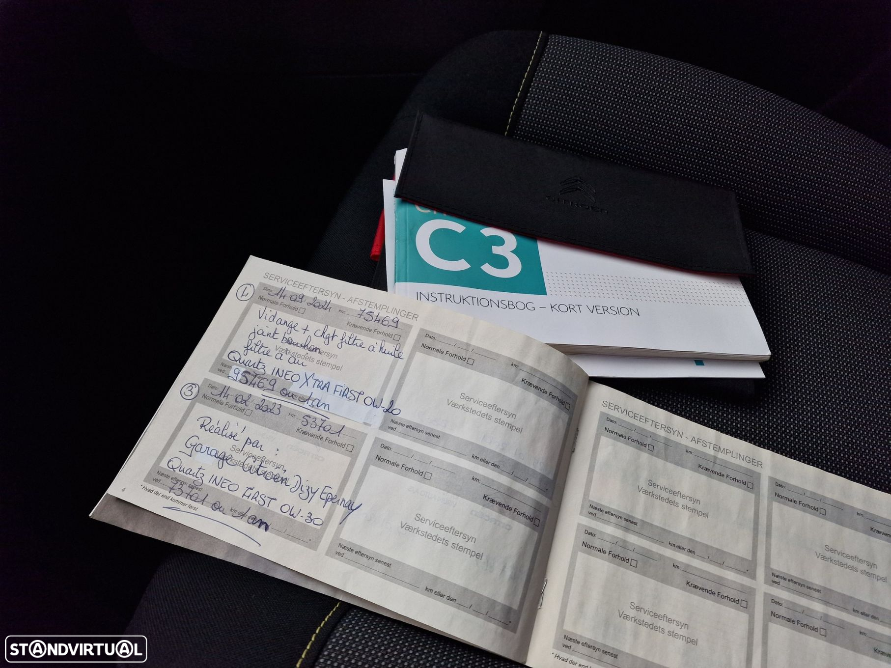 Citroën C3 1.2 PureTech Shine EAT6 - 30