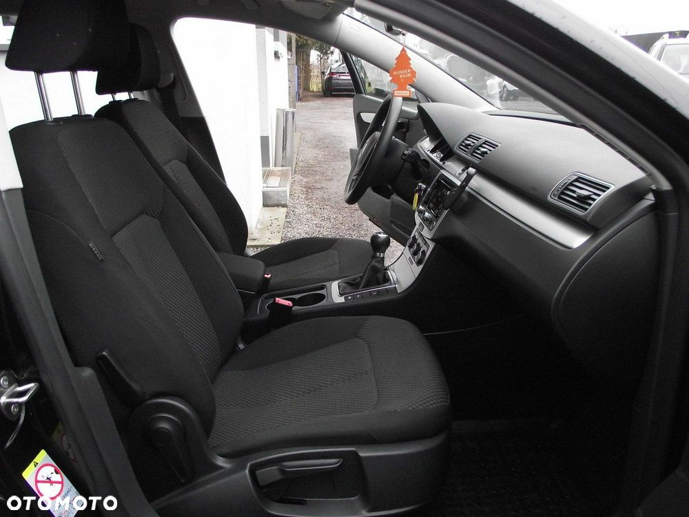 Volkswagen Passat Variant - 6