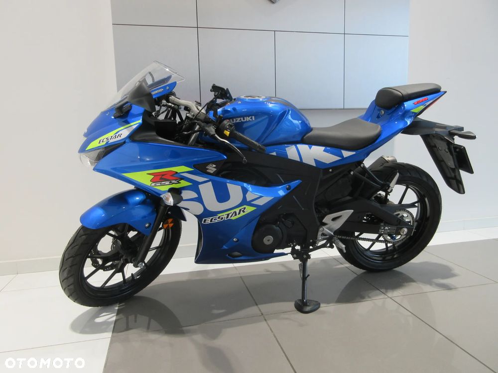 Suzuki GSX-R - 4