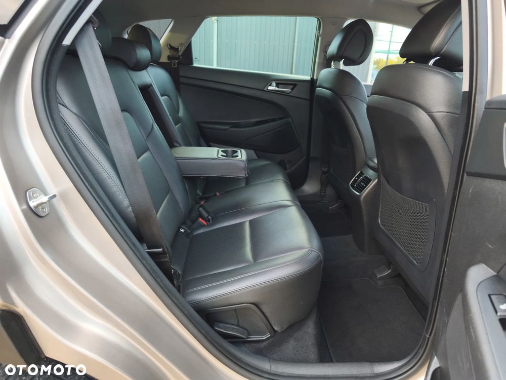Hyundai Tucson 1.6 GDi 2WD Pure - 20