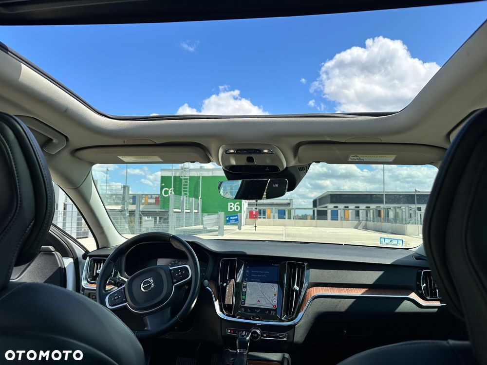 Volvo S60 T6 AWD Momentum Pro - 24