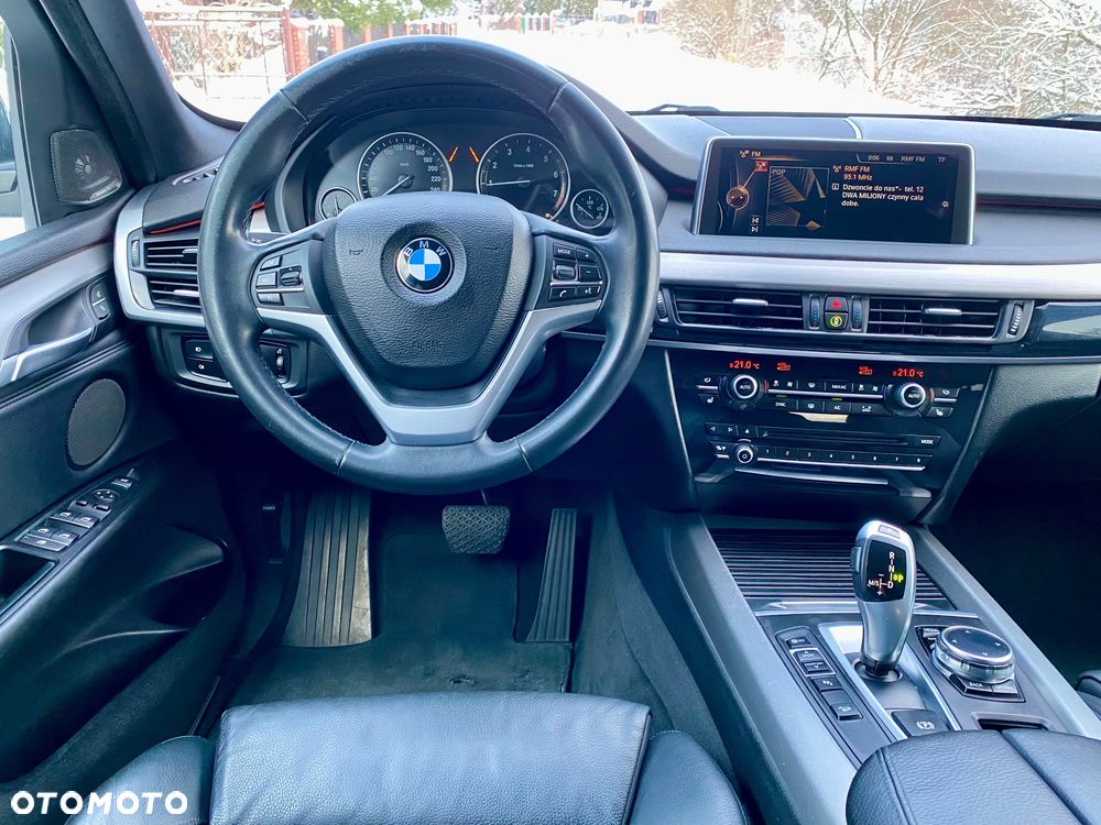 BMW X5 3.5i xDrive - 10