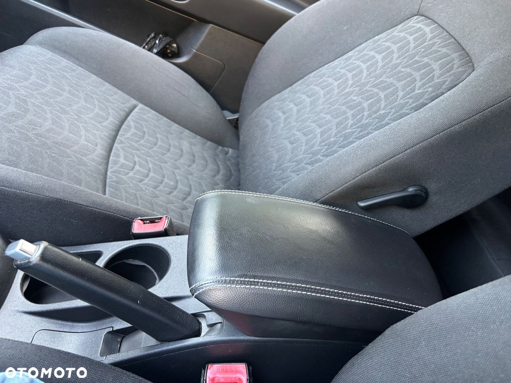 Kia Ceed ver-1-4-cvvt-isg-attract - 20
