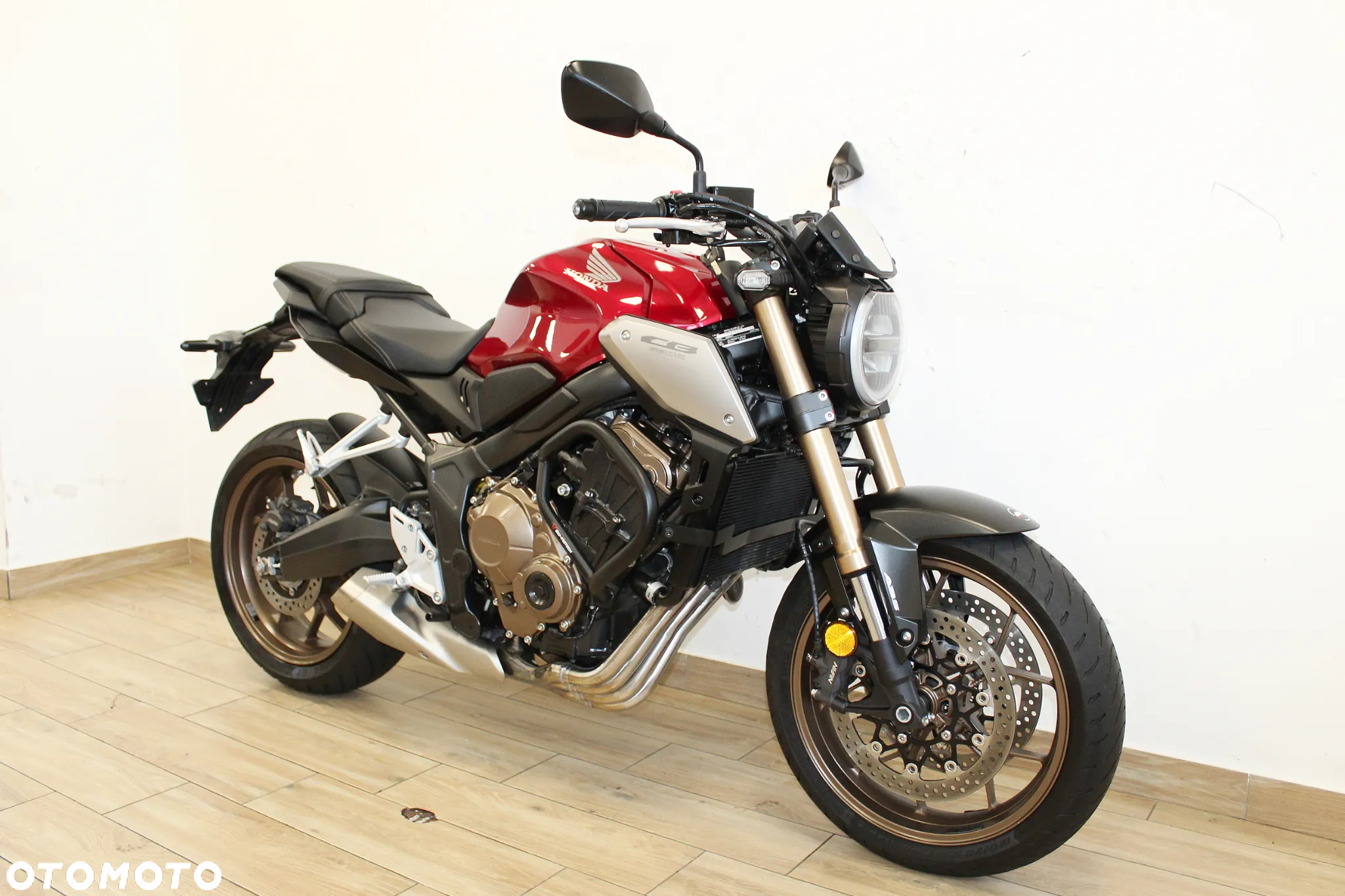 Honda CB - 2