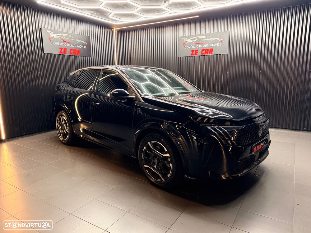 Peugeot E-3008