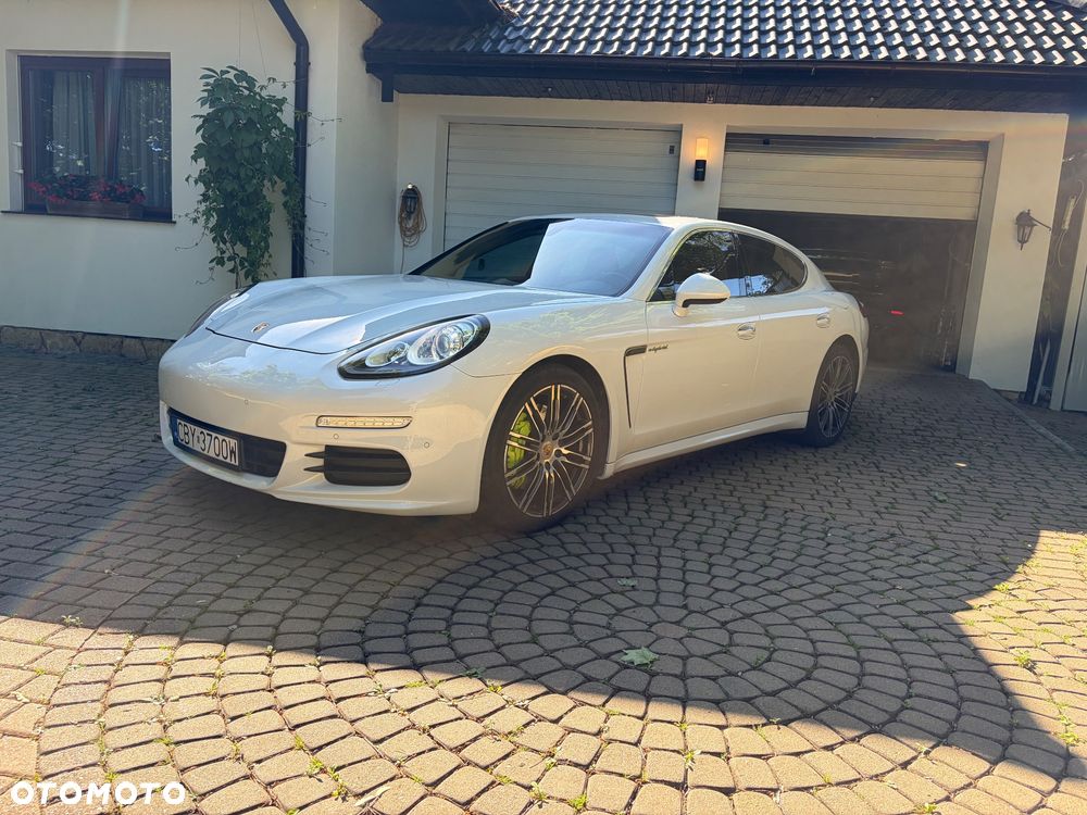 Porsche Panamera - 6