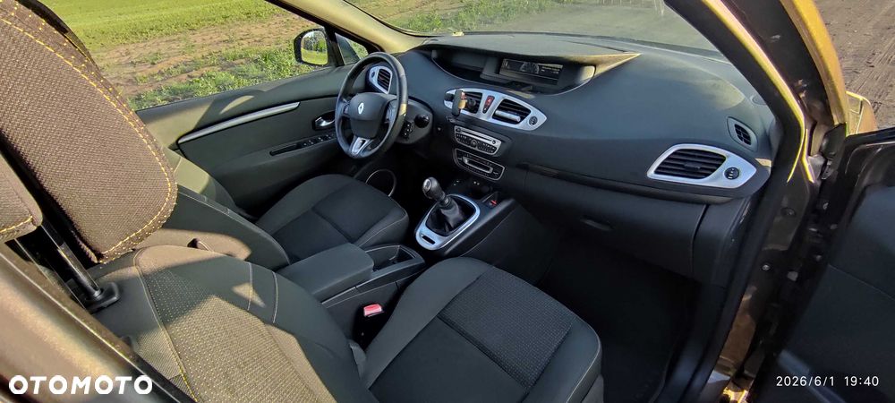 Renault Scenic - 6