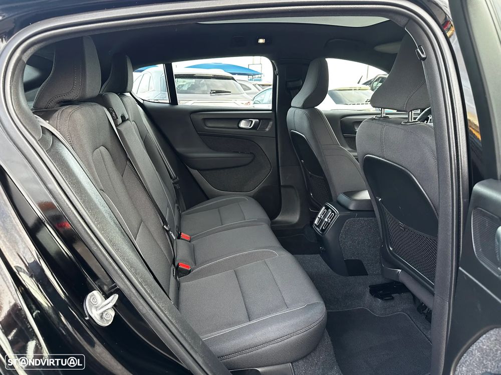 Volvo C40 Recharge Plus - 44