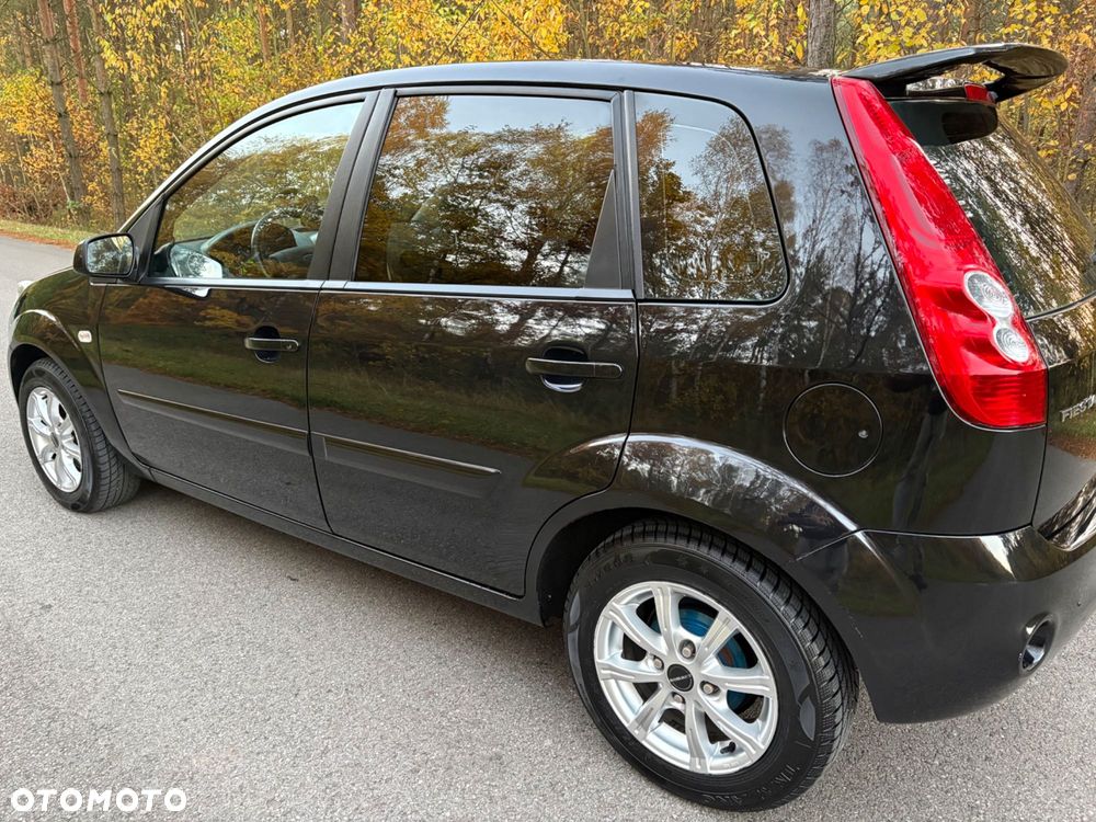 Ford Fiesta - 3