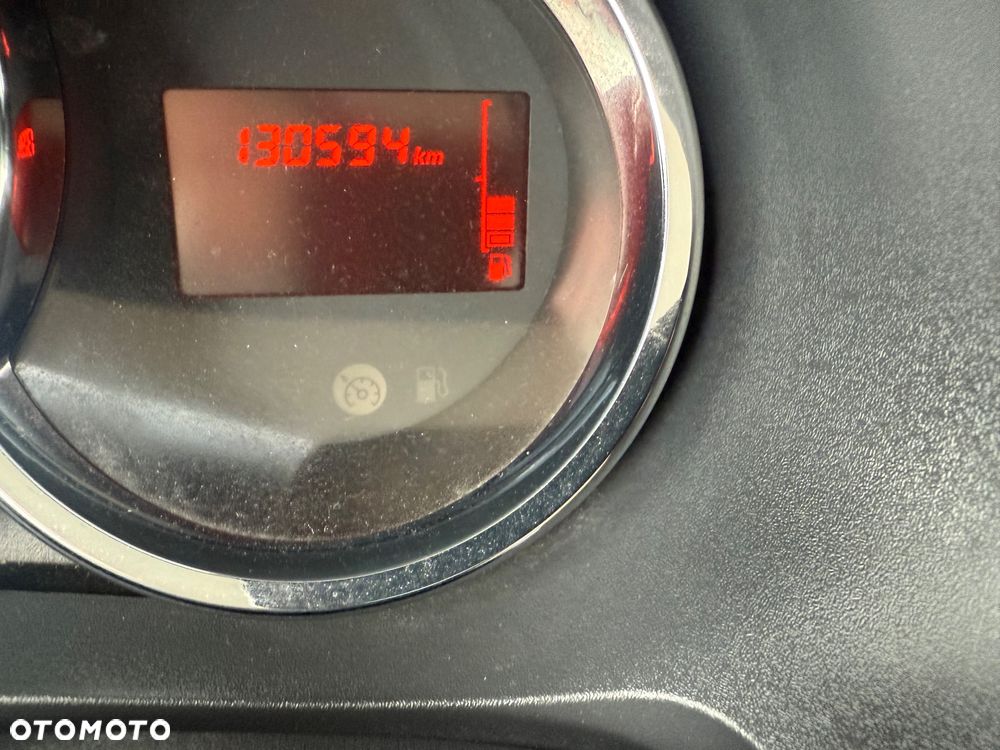 Dacia Lodgy 1.5 dCi Prestige - 15