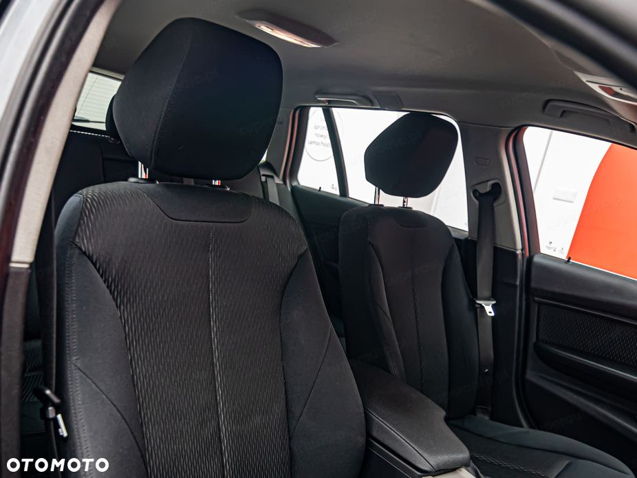 BMW Seria 3 318d - 7
