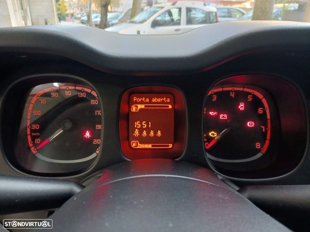 Fiat Panda 1.0 Hybrid City Cross - 12