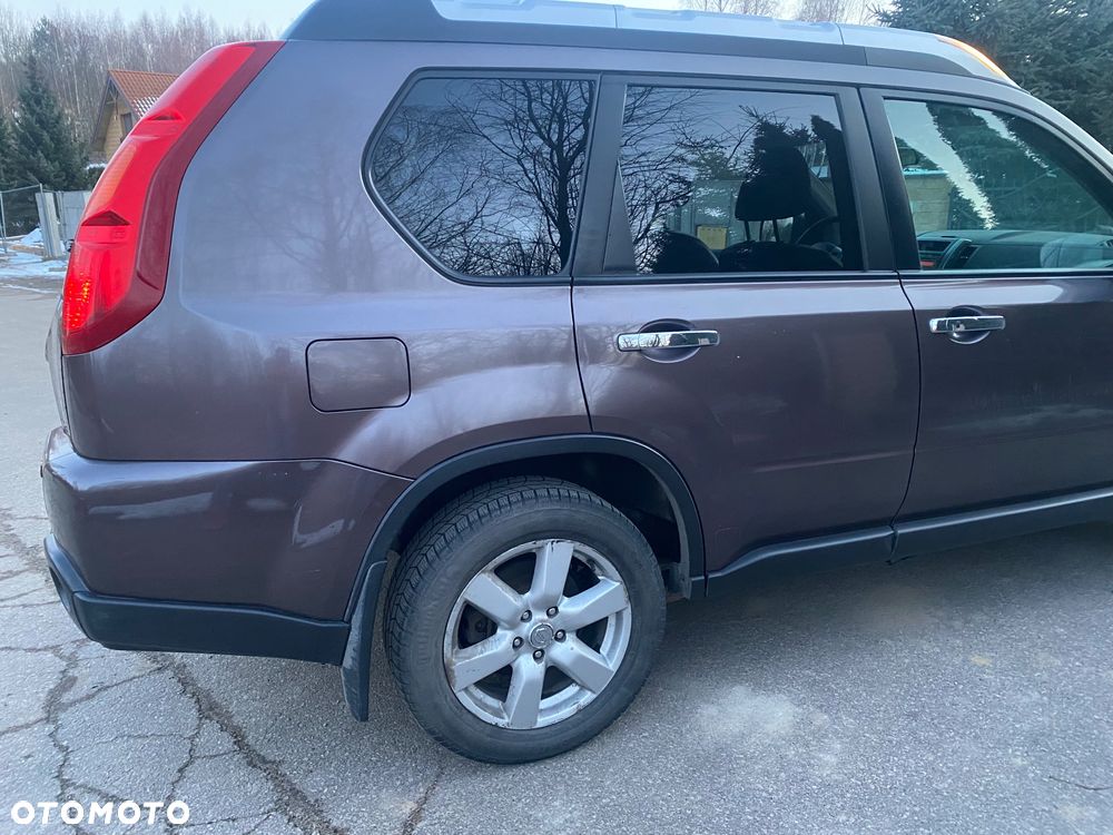 Nissan X-Trail - 11