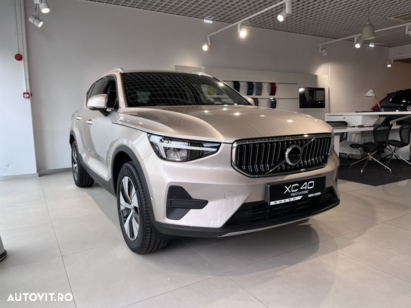 Volvo XC 40 Recharge T4 Twin Engine AT7 Inscription Expression