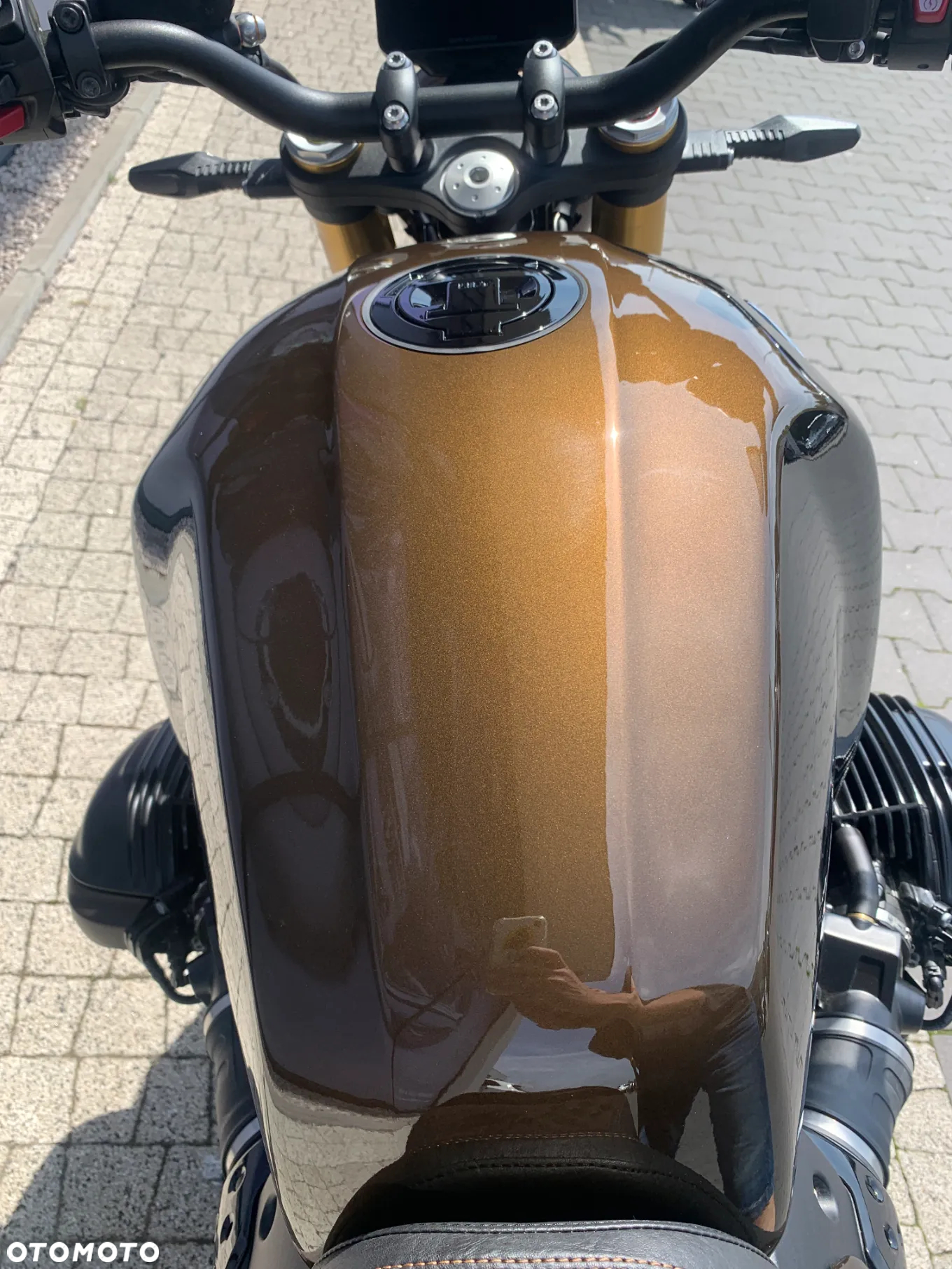 BMW R - 19