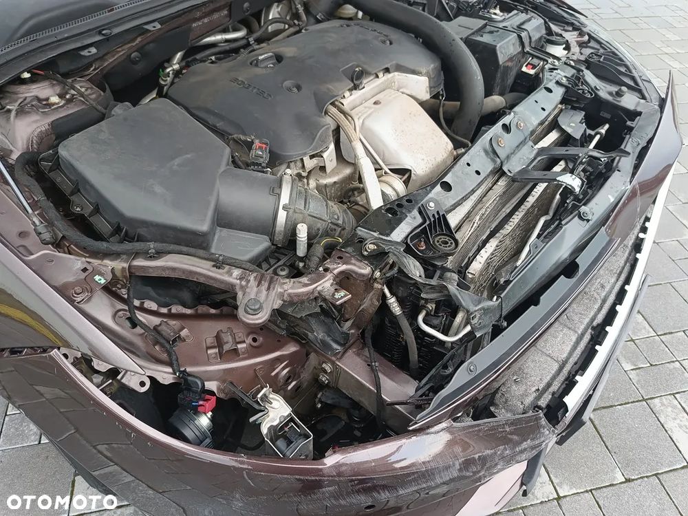 Opel Insignia 2.0 T 4x4 Innovation S&S - 10