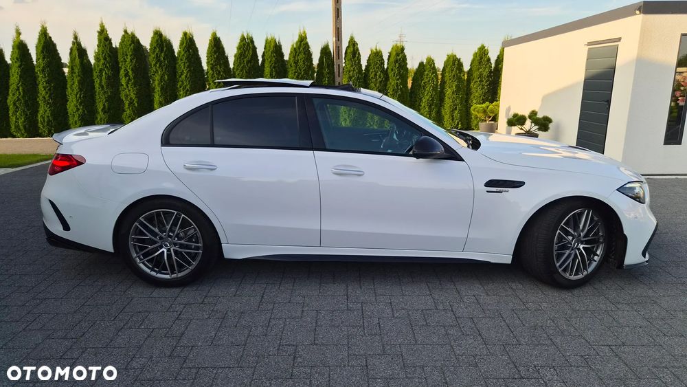 Mercedes-Benz Klasa C AMG 63 S E Performance AMG Speedshift MCT9G - 32