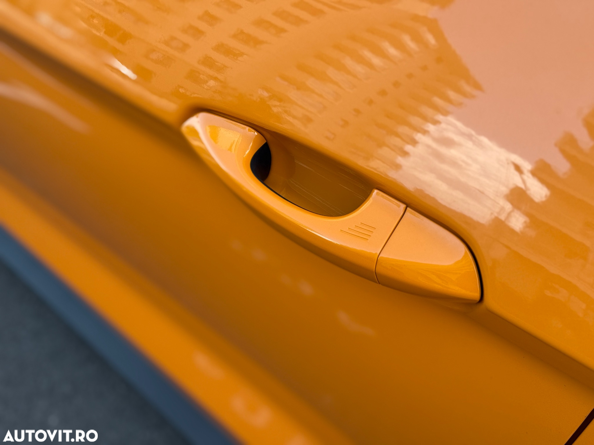 Ford Mustang - 21