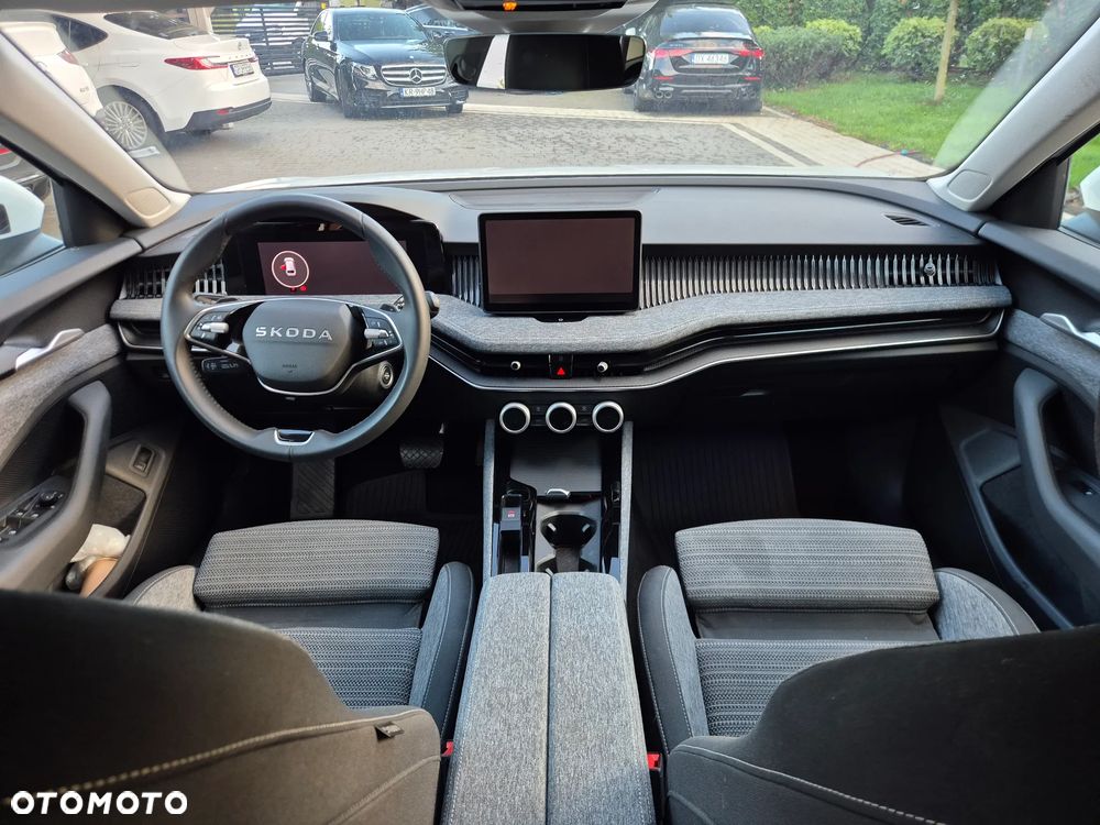 Skoda Superb 2.0 TDI SCR 4x4 Essence DSG - 4