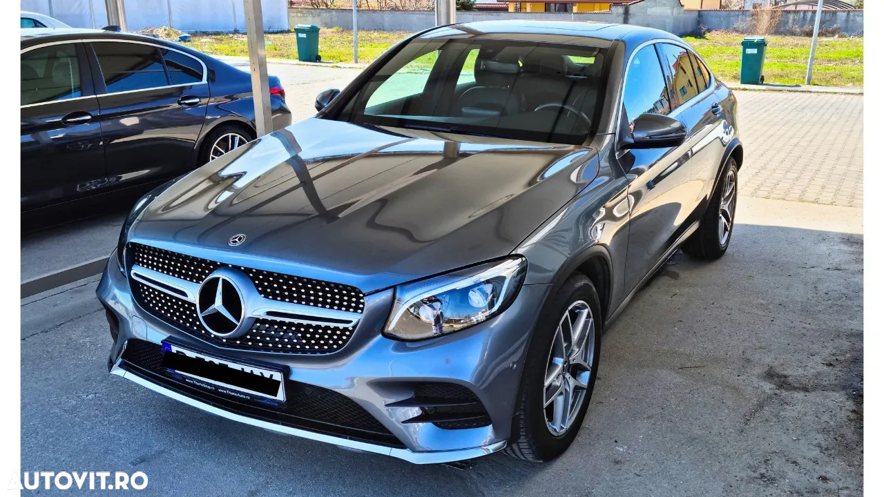 Mercedes-Benz GLC Coupe 250 4Matic 9G-TRONIC AMG Line - 6
