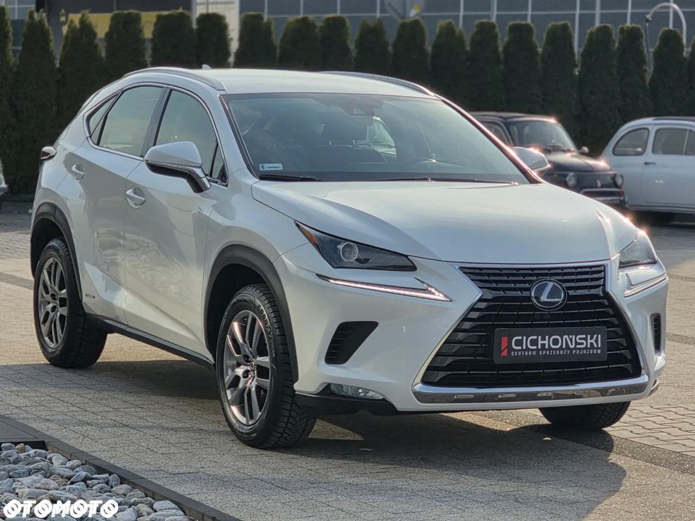 Lexus NX 300h Elegance AWD - 19