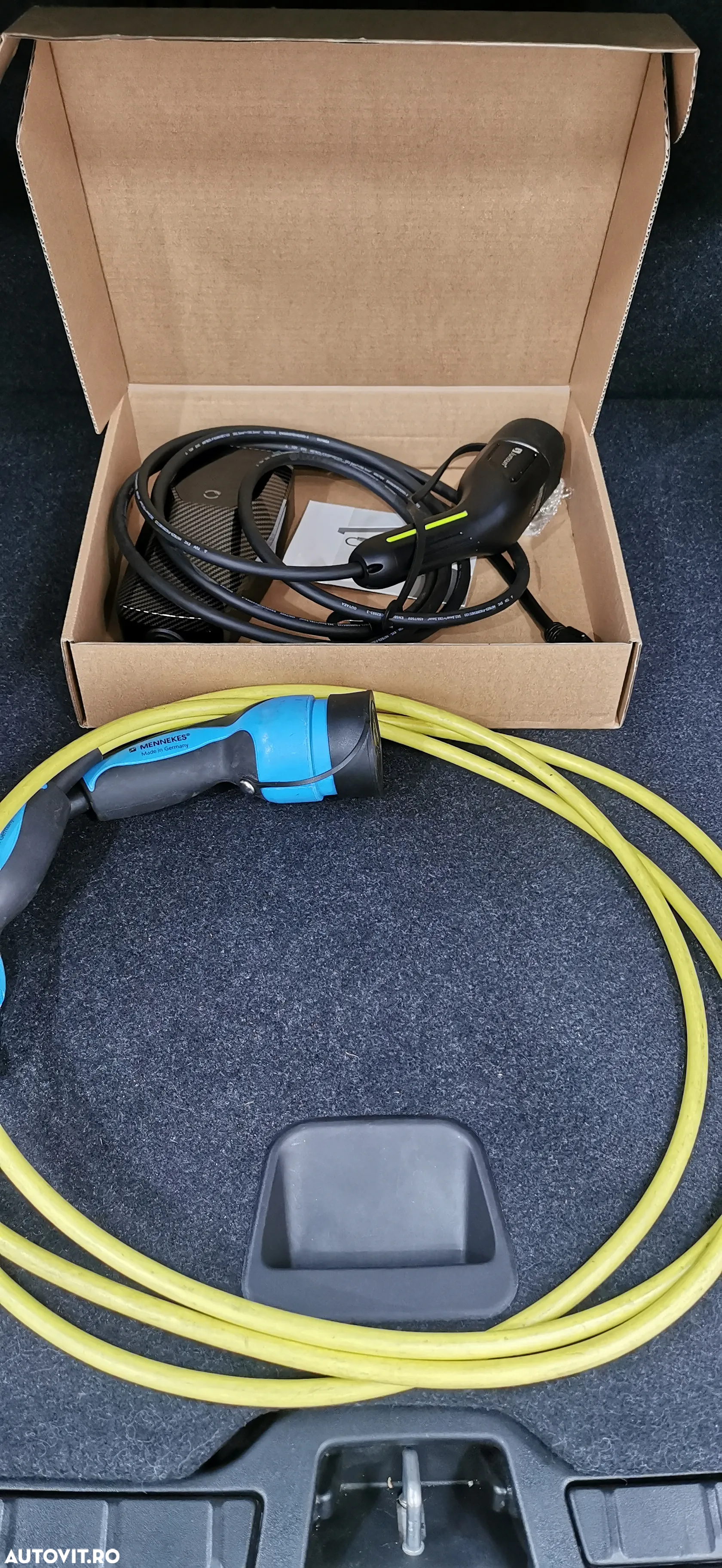Volvo XC 40 Recharge T5 Twin Engine AT7 R-Design - 26