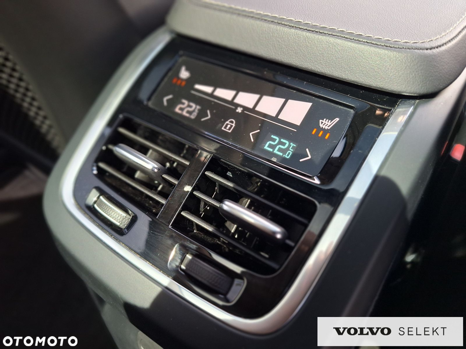 Volvo XC 90 - 29