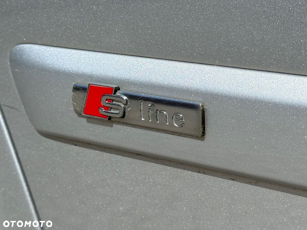 Audi A4 Avant 1.9 TDI quattro - 17