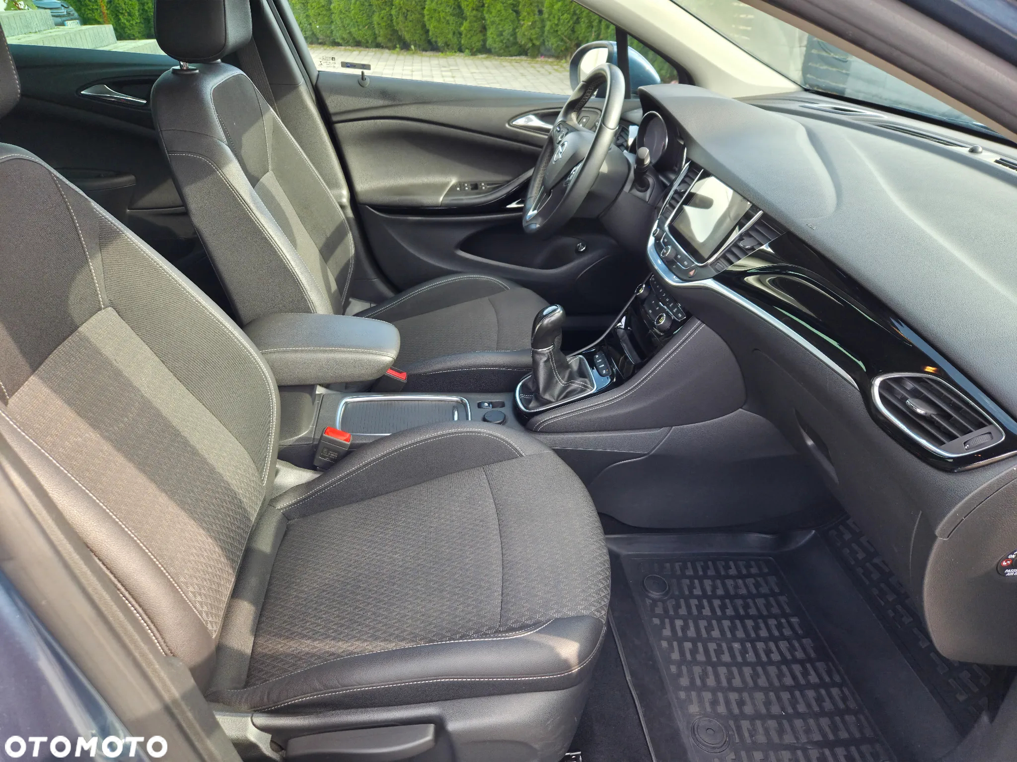 Opel Astra 1.4 Turbo Sports Tourer Innovation - 30