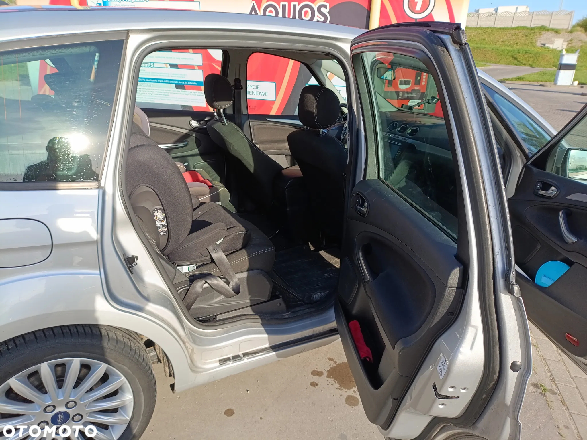 Ford S-Max - 10