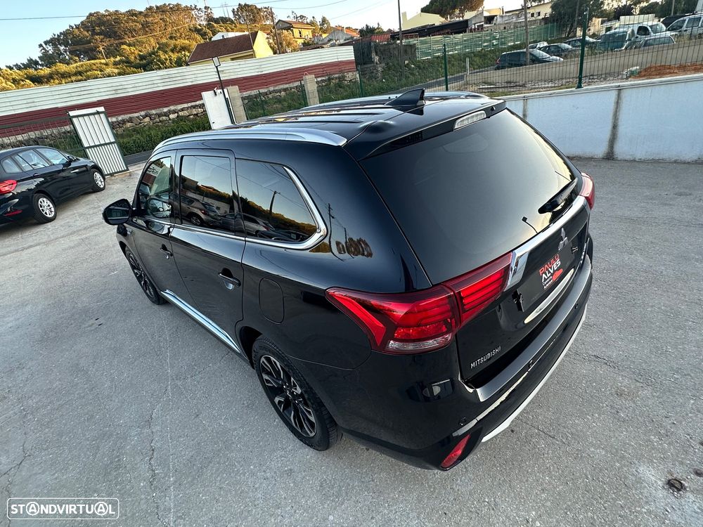 Mitsubishi Outlander 2.0 Intense Navi - 20